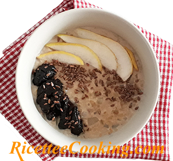 Porridge pera e cannella